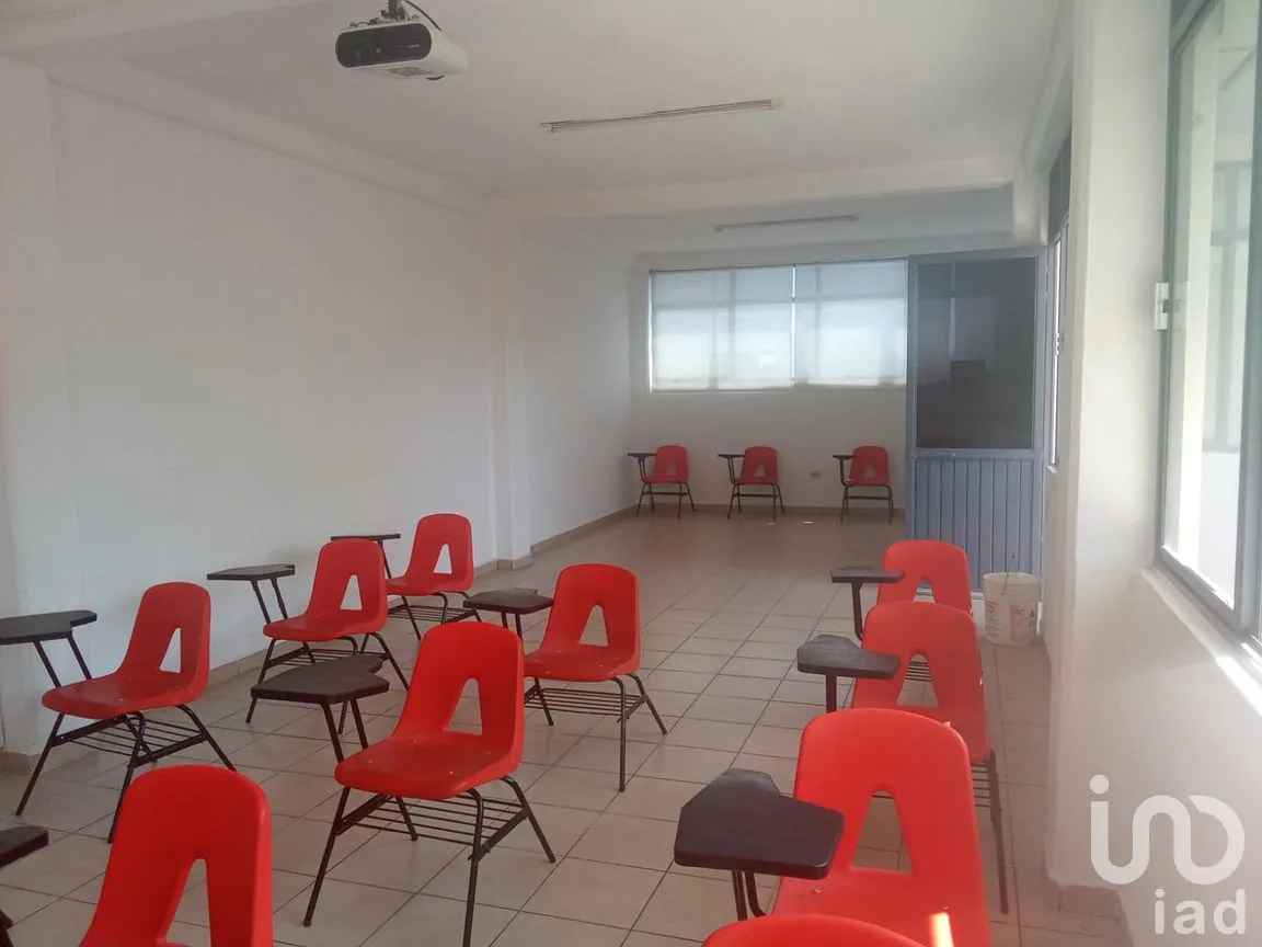 Edificio en Renta en Modelo, Querétaro, Querétaro | NEX-262214 | iad México | Foto 10 de 12