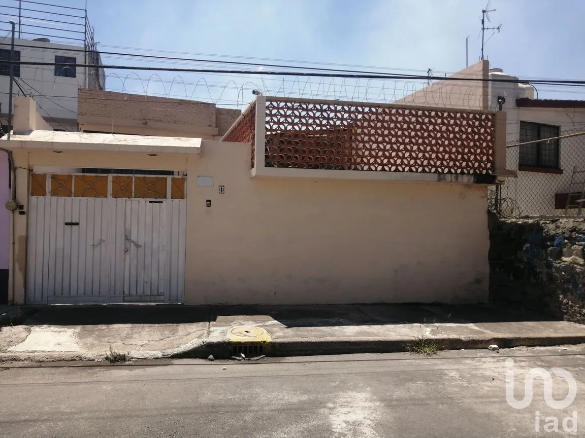 Casa en Venta en Jacarandas, Iztapalapa, Ciudad de México | NEX-183798 | iad México | Foto 1 de 20