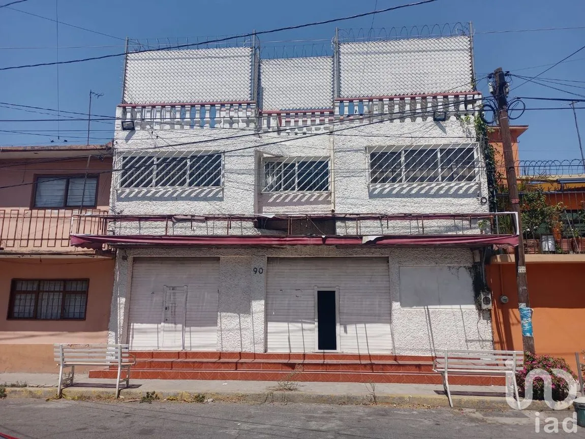 Edificio en Venta en Evolución, Nezahualcóyotl, México | NEX-180015 | iad México | Foto 1 de 15