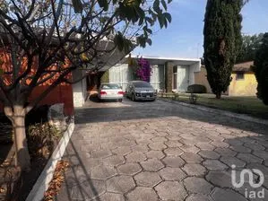 NEX-245649 - Casa en Venta, con 3 recamaras, con 3 baños, con 444 m2 de construcción en Bosques la Calera, CP 72520, Puebla.