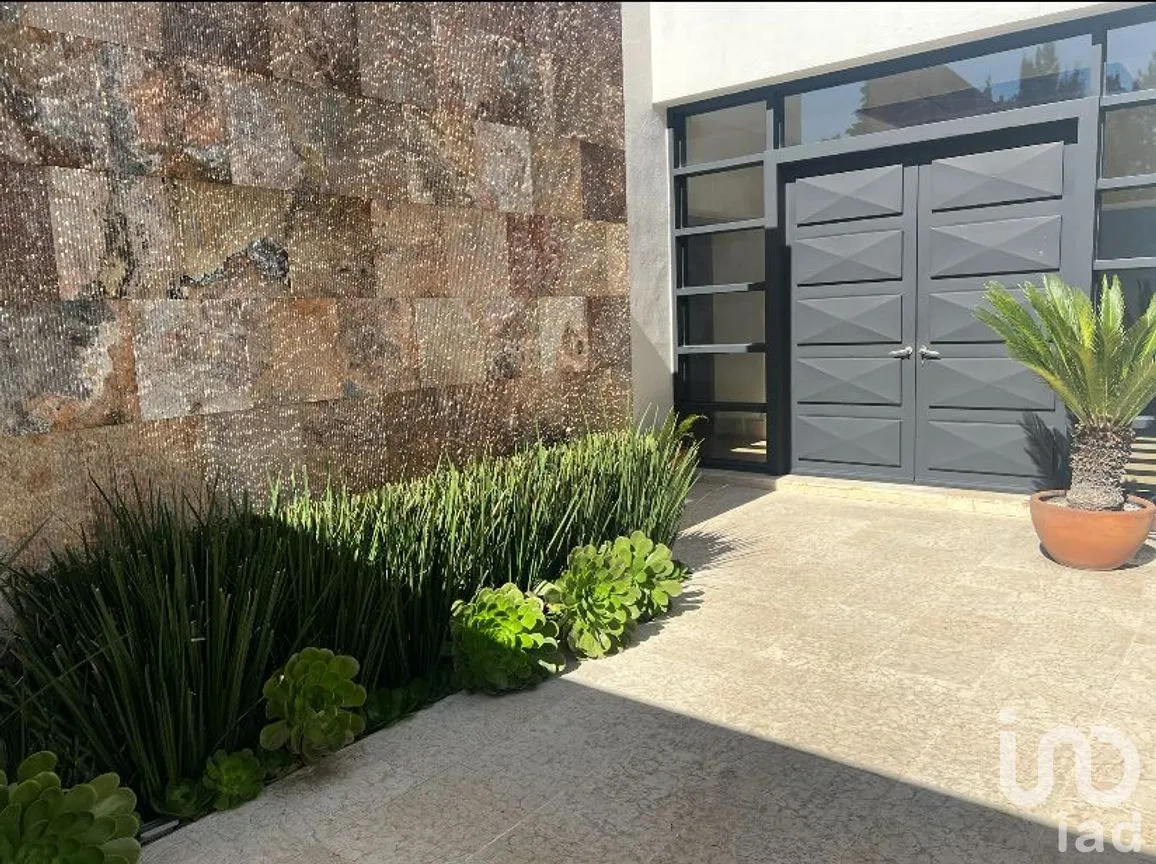 Casa en Venta en Club de Golf las Fuentes, Puebla, Puebla | NEX-247554 | iad México | Foto 2 de 21