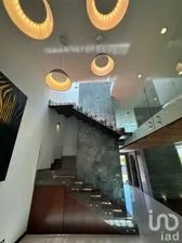 NEX-256605 - Casa en Renta, con 3 recamaras, con 3 baños, con 370 m2 de construcción.