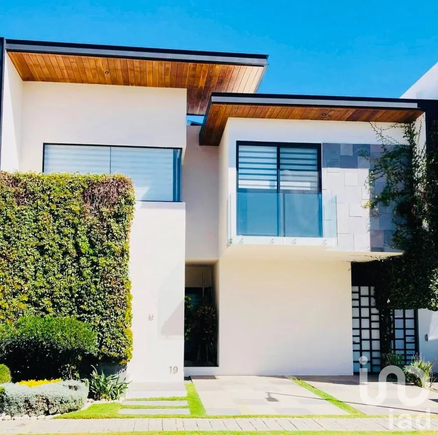 Casa en Renta en Lomas de Angelópolis, San Andrés Cholula, Puebla | NEX-283620 | iad México | Foto 1 de 20