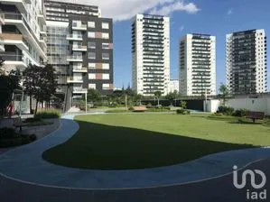 NEX-289949 - Departamento en Renta, con 3 recamaras, con 2 baños, con 150 m2 de construcción.