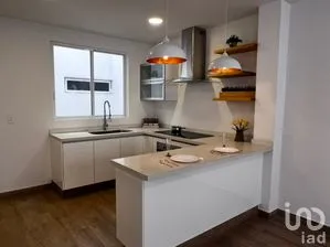 NEX-290121 - Departamento en Venta, con 3 recamaras, con 2 baños, con 112 m2 de construcción.
