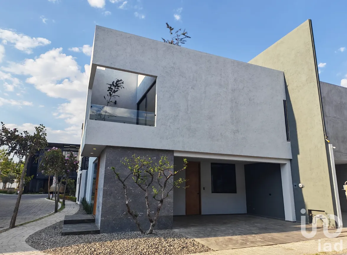 Casa en Venta en Lomas de Angelópolis, San Andrés Cholula, Puebla | NEX-294277 | iad México | Foto 4 de 38