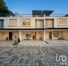 NEX-301001 - Casa en Venta, con 3 recamaras, con 3 baños, con 135 m2 de construcción.