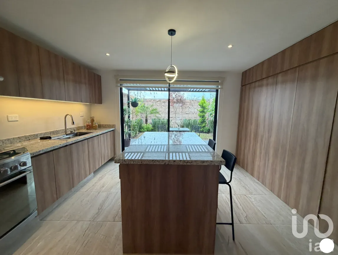 Casa en Venta en Lomas de Angelópolis, San Andrés Cholula, Puebla | NEX-307211 | iad México | Foto 3 de 16