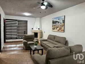 NEX-251203 - Casa en Renta, con 3 recamaras, con 3 baños, con 150 m2 de construcción.