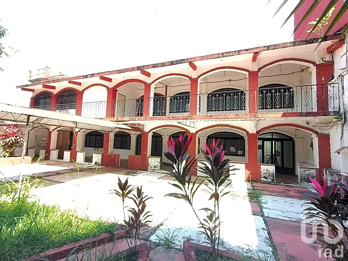 Edificio en Renta en Lomas del Soconusco, Tapachula, Chiapas | NEX-262118 | iad México | Foto 1 de 23