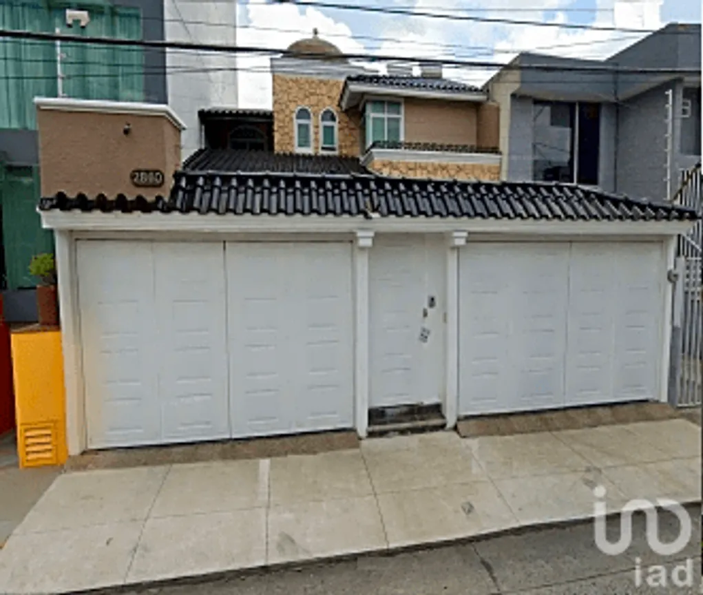 Casa en Venta en Rincón Del Bosque, Guadalajara, Jalisco | NEX-202943 | iad México | Foto 1 de 12