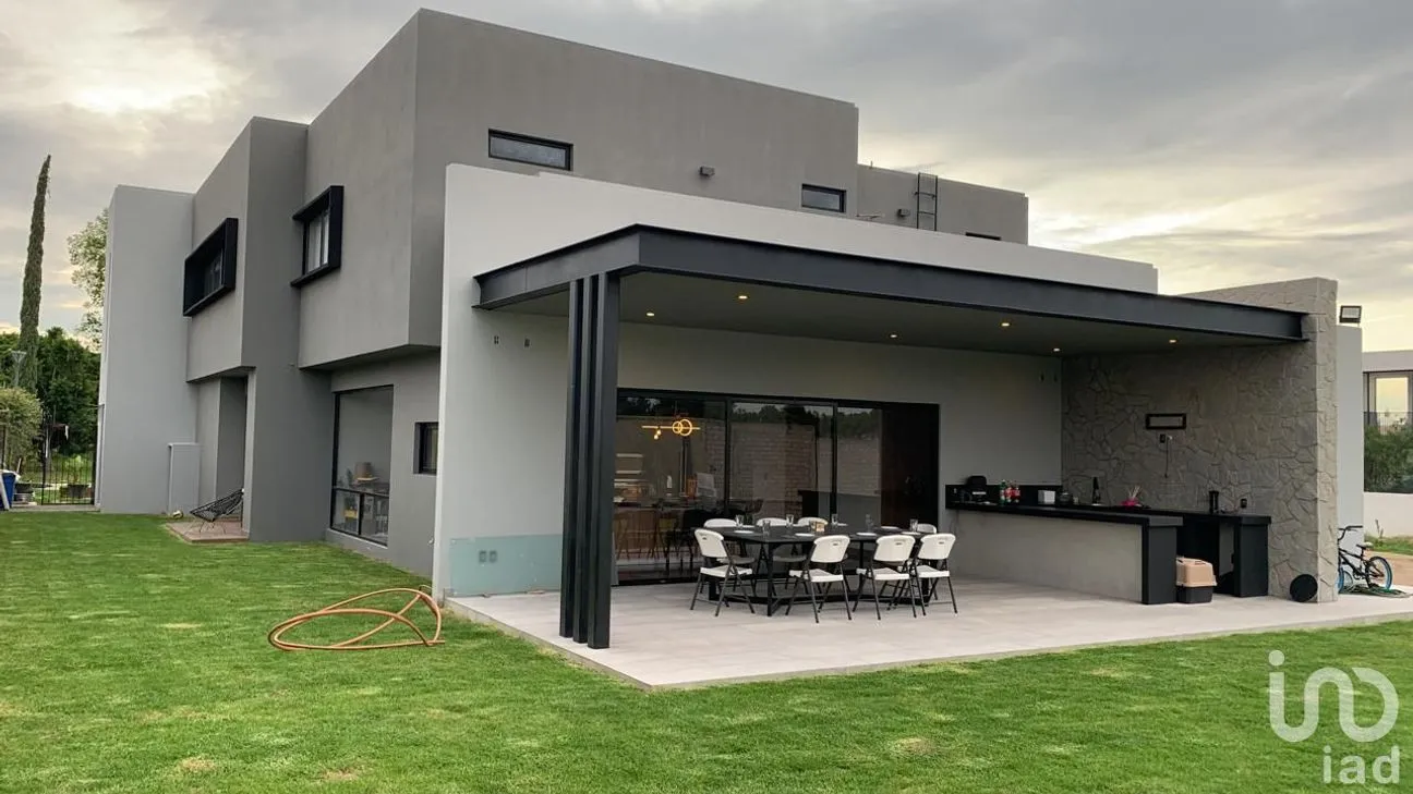 Casa en Venta en Haciendas San Acasio, Zapopan, Jalisco | NEX-239073 | iad México | Foto 4 de 8