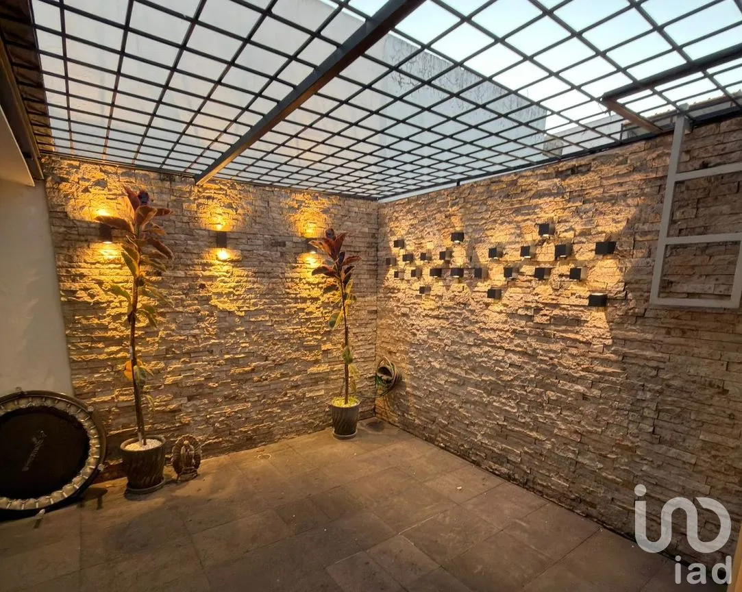 Casa en Venta en Natura Bosque Residencial, Zapopan, Jalisco | NEX-292651 | iad México | Foto 5 de 14