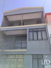 NEX-195044 - Casa en Venta, con 4 recamaras, con 3 baños, con 191 m2 de construcción en Miravalle, CP 20040, Aguascalientes.