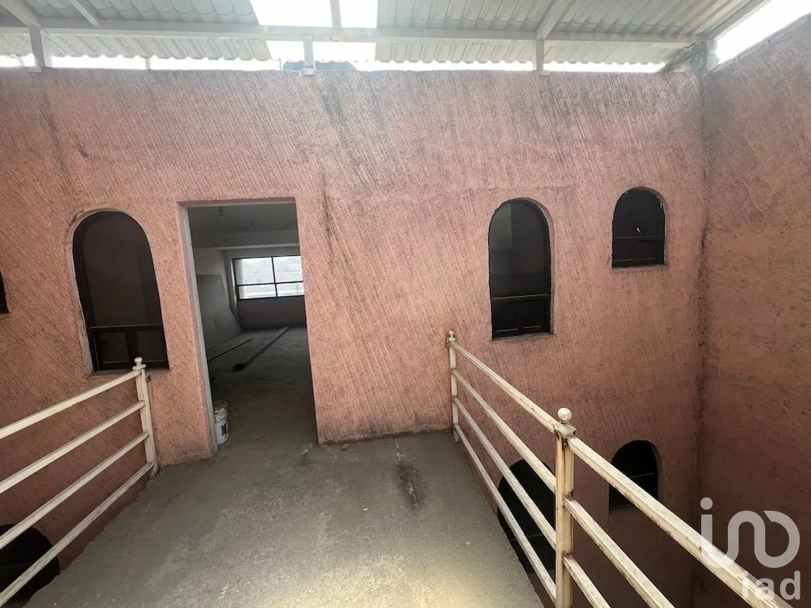 Edificio en Venta en Los Reyes Ixtacala 1ra. Sección, Tlalnepantla de Baz, México | NEX-214332 | iad México | Foto 8 de 10