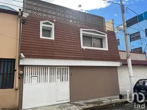 NEX-287705 - Casa en Venta, con 4 recamaras, con 2 baños, con 215 m2 de construcción en San Juan de Aragón VI Sección, CP 07918, Ciudad de México.