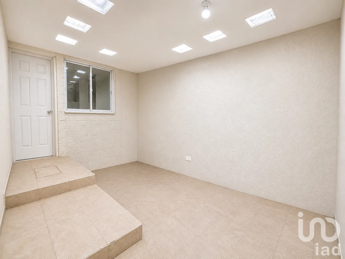 Casa en Venta en Bonito San Vicente, Chicoloapan, México | NEX-298522 | iad México | Foto 3 de 17
