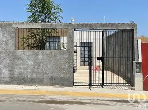 NEX-192778 - Casa en Venta, con 2 recamaras, con 1 baño, con 55 m2 de construcción.