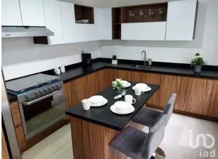 NEX-250391 - Casa en Venta, con 3 recamaras, con 1 baño, con 92 m2 de construcción.