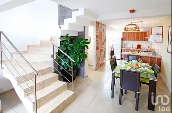 NEX-251158 - Casa en Venta, con 3 recamaras, con 1 baño, con 104 m2 de construcción.