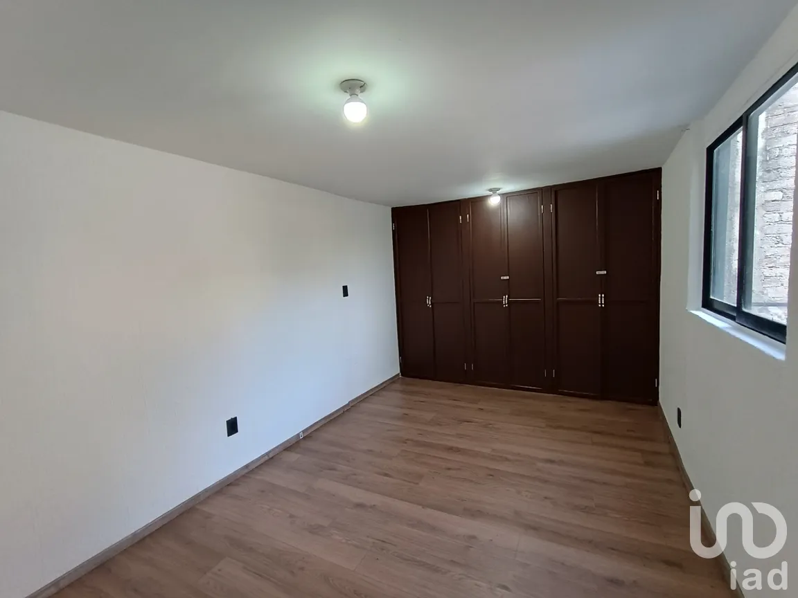 Casa en Venta en Lomas Boulevares, Tlalnepantla de Baz, México | NEX-286541 | iad México | Foto 3 de 17
