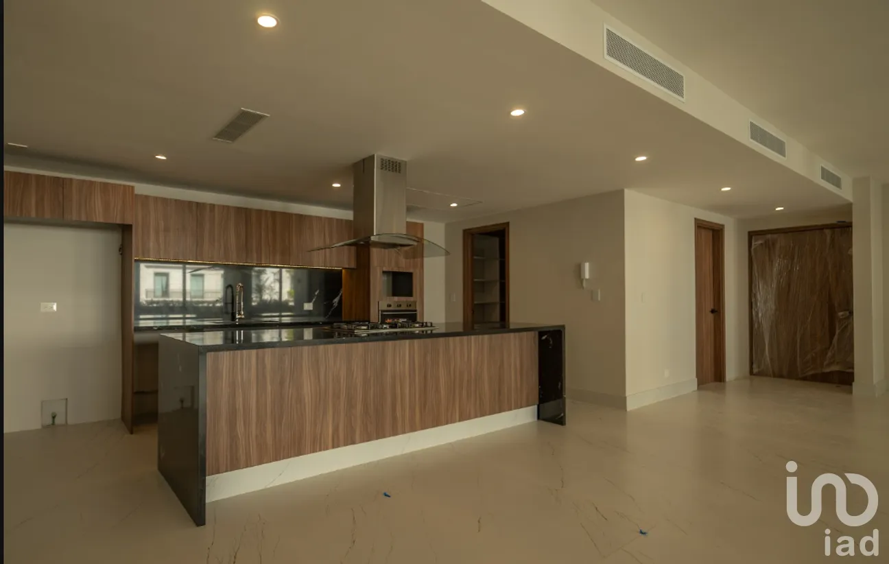 Departamento en Venta en Zona Hotelera, Benito Juárez, Quintana Roo | NEX-297836 | iad México | Foto 2 de 13