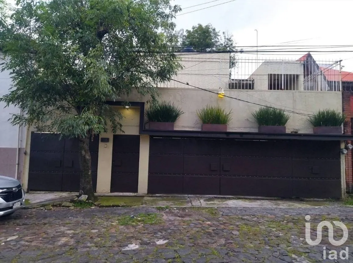Casa en Venta en Las Águilas, Álvaro Obregón, Ciudad de México | NEX-305064 | iad México | Foto 1 de 16