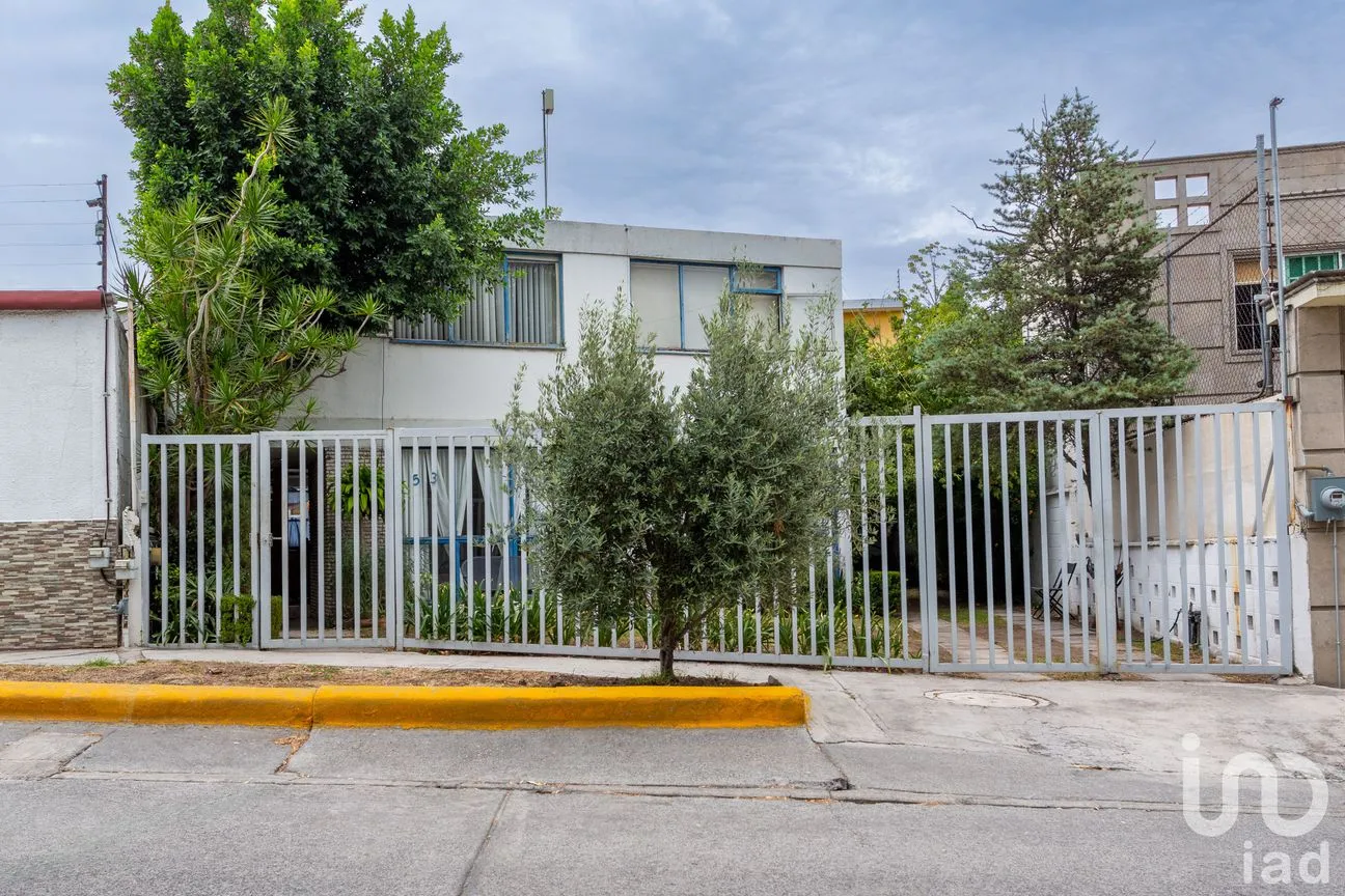 Casa en Venta en Ciudad Satélite, Naucalpan de Juárez, México | NEX-212956 | iad México | Foto 2 de 22