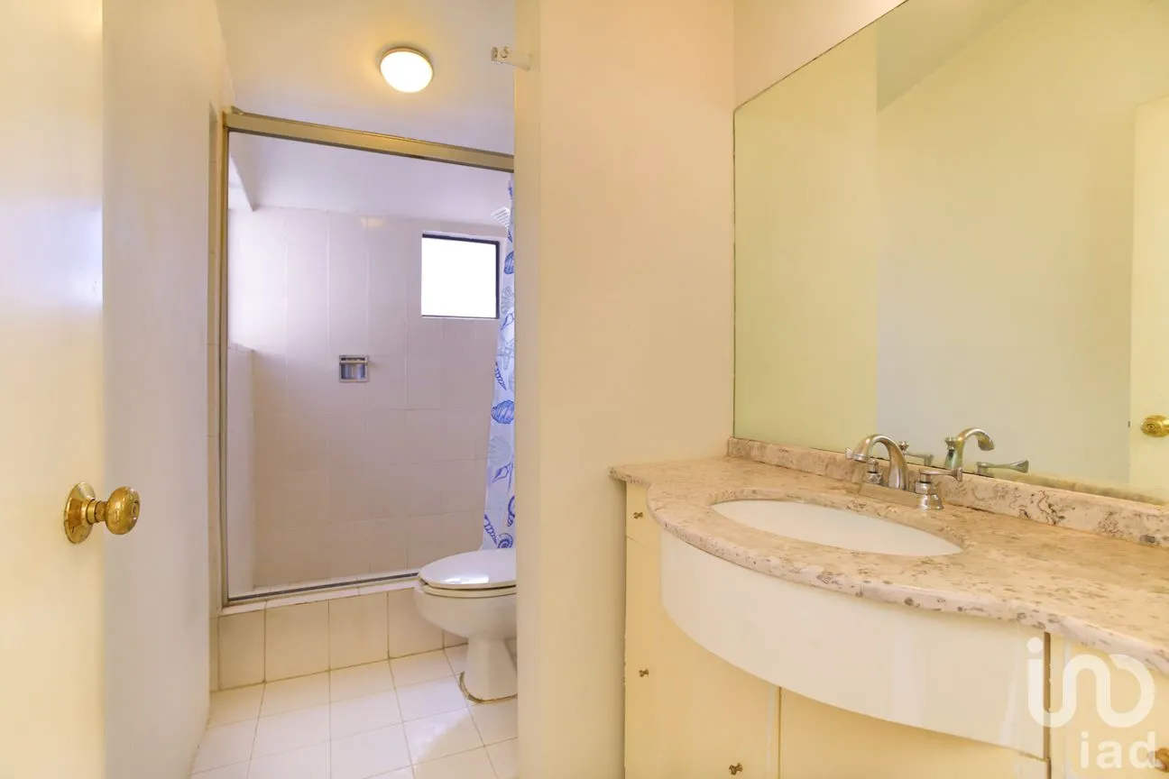 Casa en Venta en Cuajimalpa, Cuajimalpa de Morelos, Ciudad de México | NEX-245626 | iad México | Foto 22 de 23