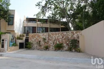 NEX-198660 - Casa en Venta, con 3 recamaras, con 3 baños, con 150 m2 de construcción en La Veleta, CP 77760, Quintana Roo.