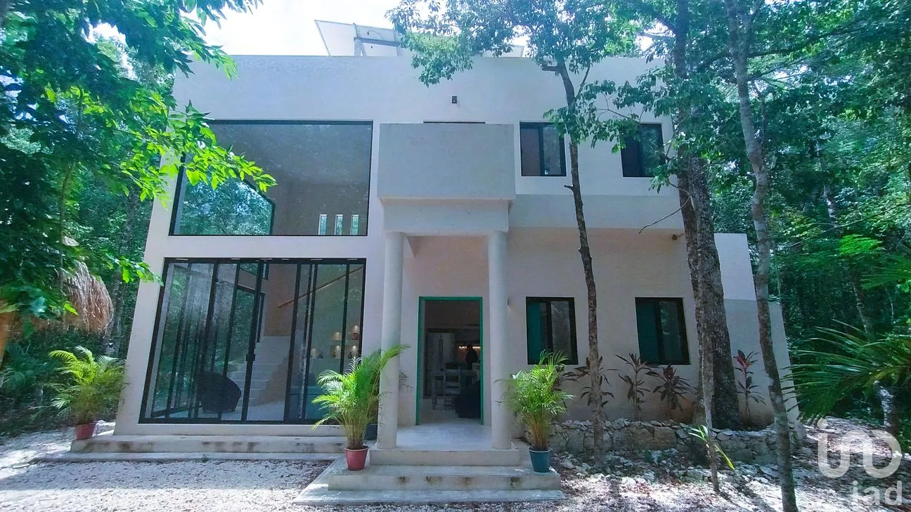 Casa en Venta en Manuel Antonio Ay, Tulum, Quintana Roo | NEX-304592 | iad México | Foto 1 de 32