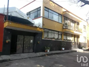 NEX-179872 - Casa en Venta, con 6 recamaras, con 3 baños, con 443 m2 de construcción en San Ángel, CP 01000, Ciudad de México.
