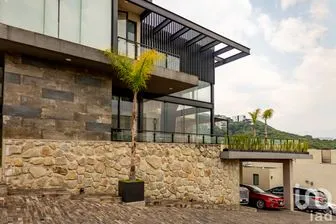 NEX-167864 - Casa en Venta, con 3 recamaras, con 3 baños, con 362 m2 de construcción en Condado de Sayavedra, CP 52938, México.