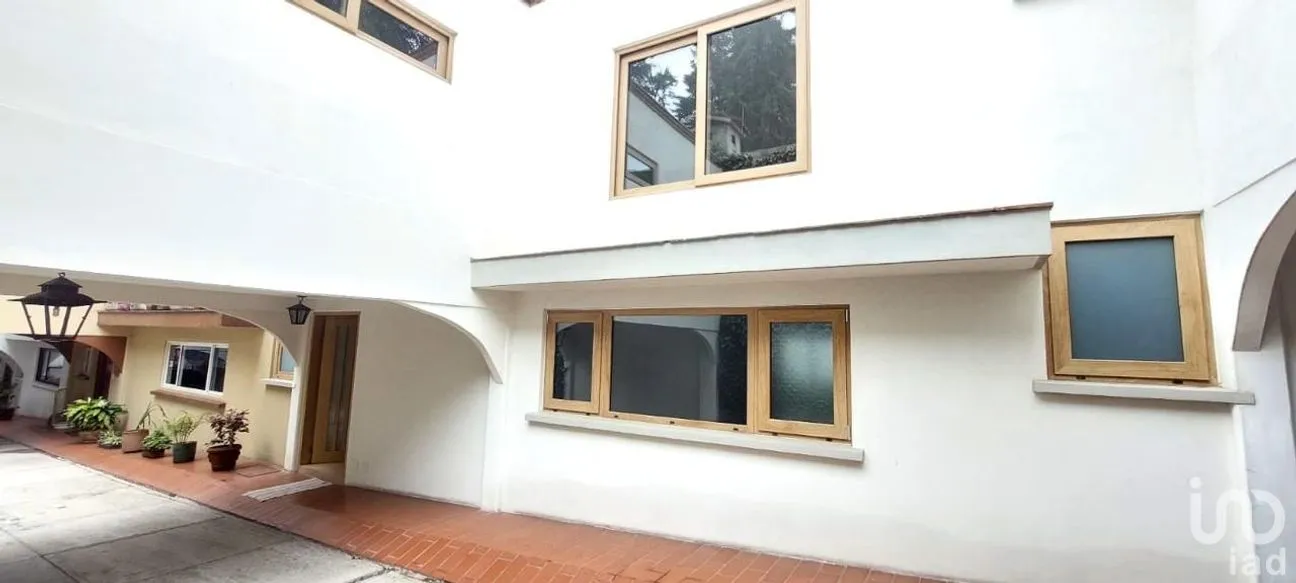 Casa en Venta en San Ángel, Álvaro Obregón, Ciudad de México | NEX-248316 | iad México | Foto 1 de 16