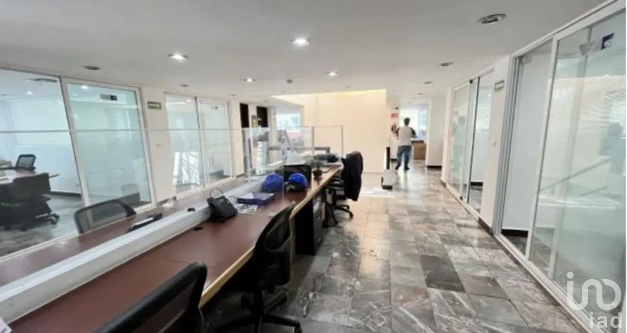 Edificio en Venta en Del Valle Sur, Benito Juárez, Ciudad de México | NEX-261126 | iad México | Foto 3 de 5