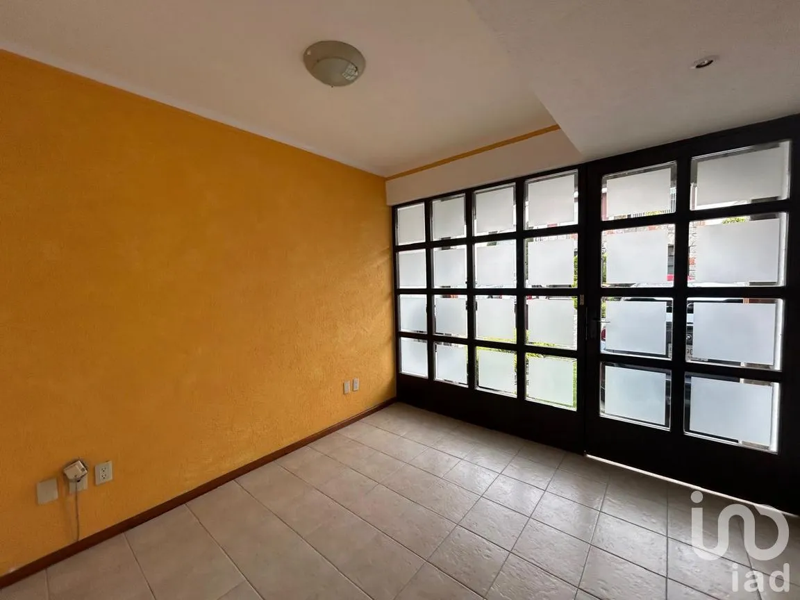 Casa en Venta en Miguel Hidalgo 2A Sección, Tlalpan, Ciudad de México | NEX-283828 | iad México | Foto 3 de 17
