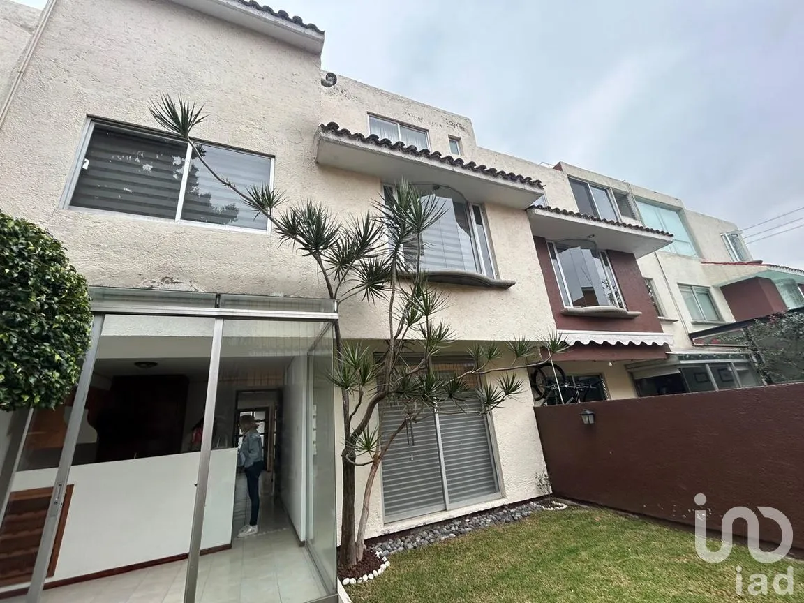 Casa en Venta en Miguel Hidalgo 2A Sección, Tlalpan, Ciudad de México | NEX-283828 | iad México | Foto 6 de 17