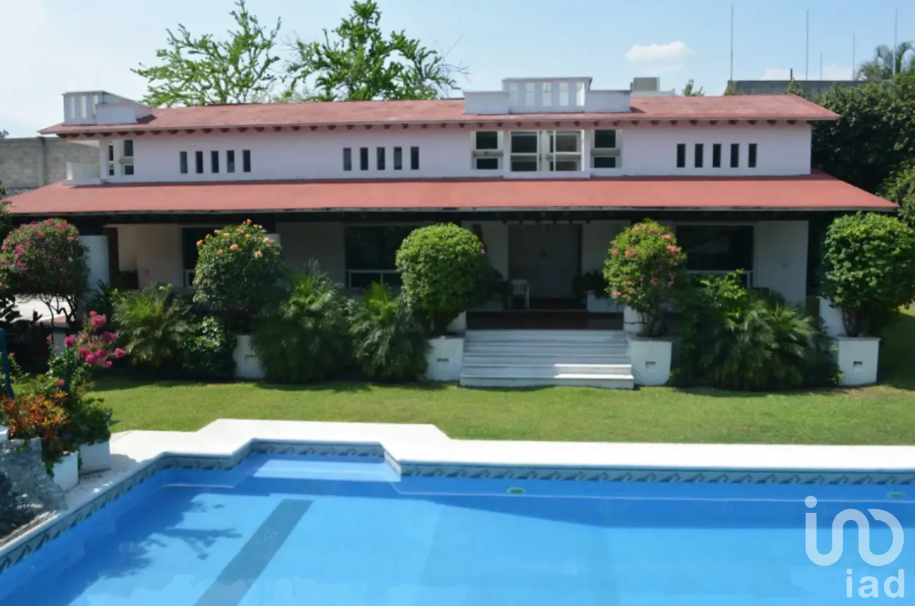 Casa en Venta en Real del Puente, Xochitepec, Morelos | NEX-285321 | iad México | Foto 2 de 12
