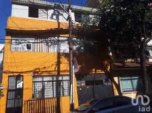 NEX-286988 - Local en Renta, con 5 recamaras, con 2 baños, con 150 m2 de construcción en Vista Alegre, CP 06860, Ciudad de México.