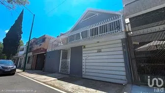 NEX-297199 - Casa en Renta, con 4 recamaras, con 3 baños, con 160 m2 de construcción.