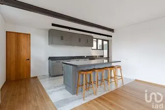 NEX-306382 - Departamento en Renta, con 2 recamaras, con 2 baños, con 195 m2 de construcción.