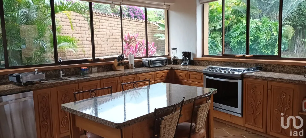 Casa en Venta en Santo Domingo, Tepoztlán, Morelos | NEX-253015 | iad México | Foto 10 de 22