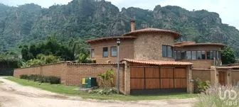NEX-253015 - Casa en Venta, con 5 recamaras, con 6 baños, con 708 m2 de construcción en Santo Domingo, CP 62520, Morelos.