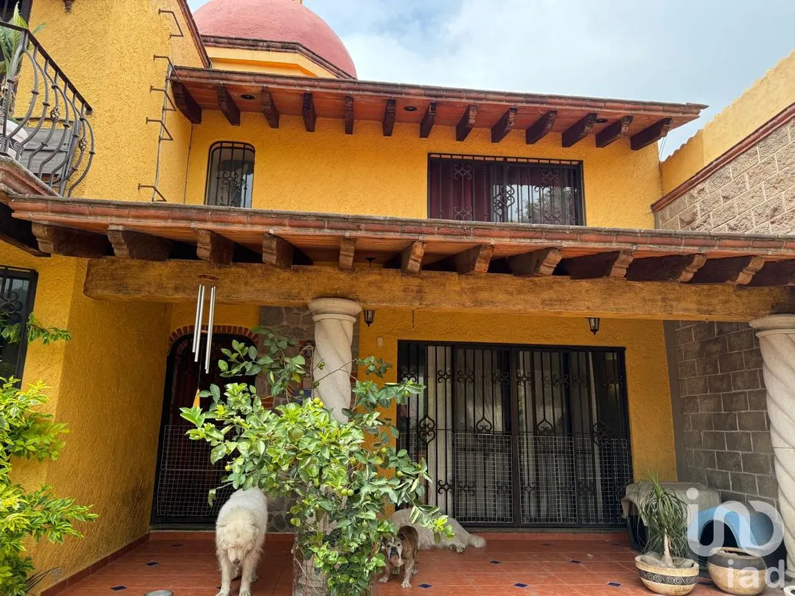 Casa en Venta en Ocotepec, Cuernavaca, Morelos | NEX-262405 | iad México | Foto 1 de 17