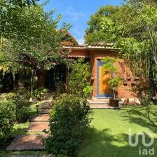 NEX-290987 - Casa en Venta, con 3 recamaras, con 2 baños, con 187 m2 de construcción en Huertas del Llano, CP 62556, Morelos.