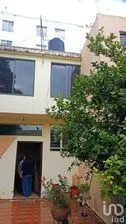 NEX-182749 - Casa en Venta, con 5 recamaras, con 3 baños, con 144 m2 de construcción en Morelos, CP 06200, Ciudad de México.