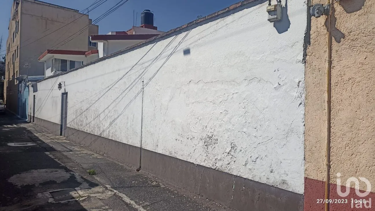 Casa en Venta en Los Alpes, Álvaro Obregón, Ciudad de México | NEX-184769 | iad México | Foto 2 de 39