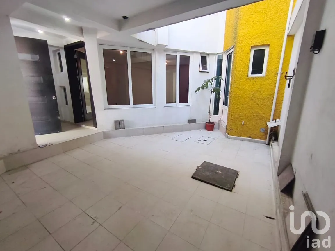 Casa en Venta en Jardines de Morelos Sección Flores, Ecatepec de Morelos, México | NEX-263355 | iad México | Foto 4 de 45
