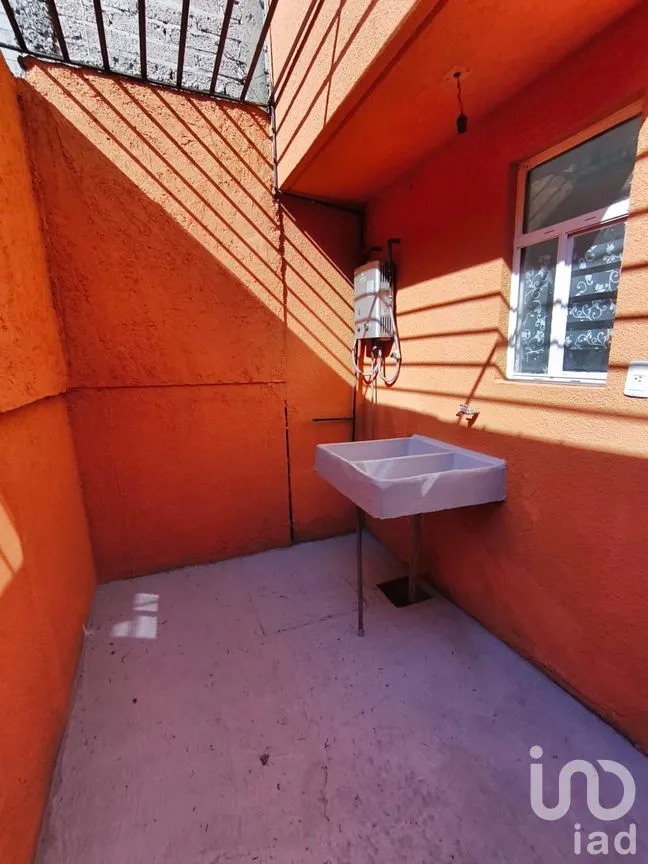 Casa en Venta en Los Héroes Ecatepec Sección I, Ecatepec de Morelos, México | NEX-284243 | iad México | Foto 18 de 21
