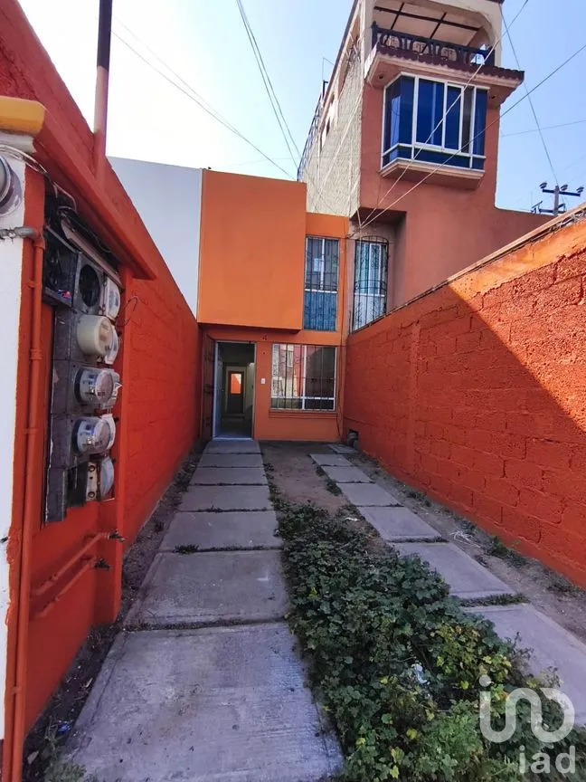 Casa en Venta en Los Héroes Ecatepec Sección I, Ecatepec de Morelos, México | NEX-284243 | iad México | Foto 1 de 21